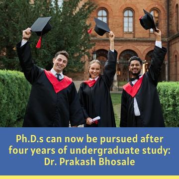 Dr. Prakash Bhosale withthe Students
